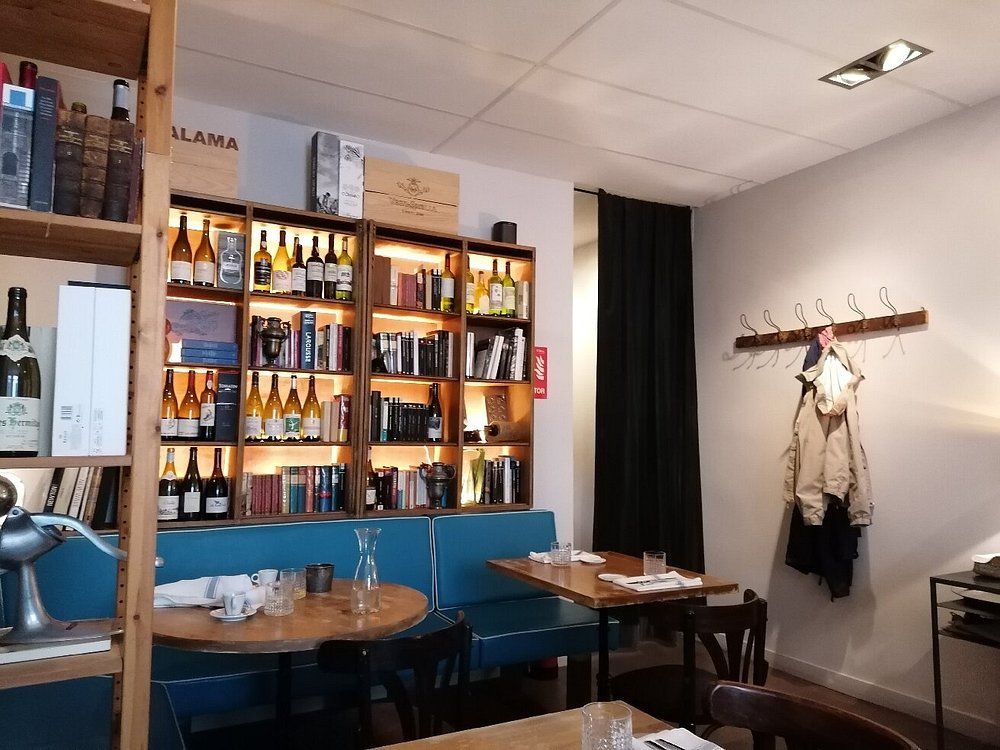 Vinoteca Moratin 1